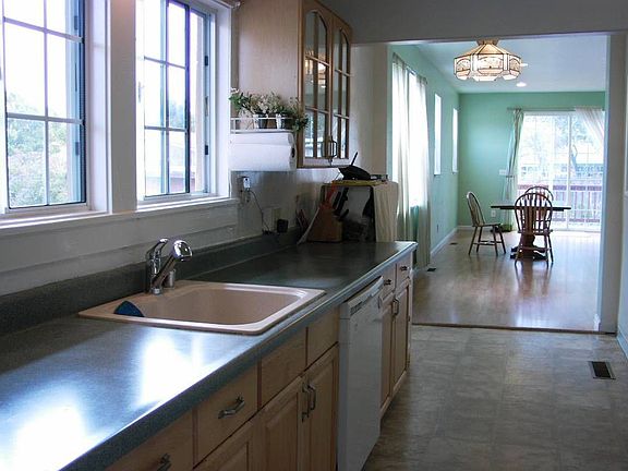 kitchen to great room