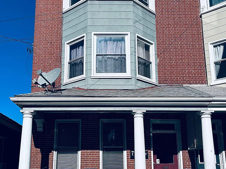 337 Chestnut St #3 — Photo 1