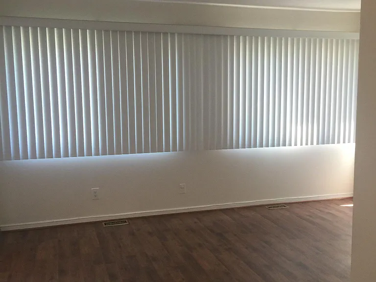 31 Stonehenge Cir #3 — Photo 6