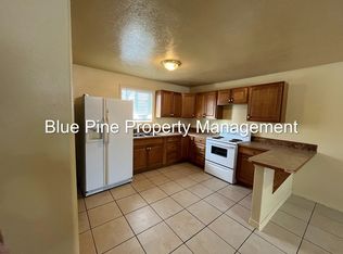 1090 S Broadway St #2, Blackfoot, ID 83221