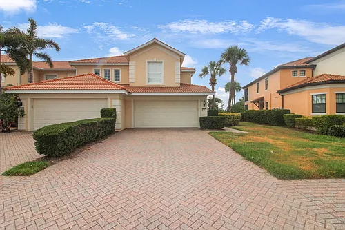 23217 Banbury Way Photo 1
