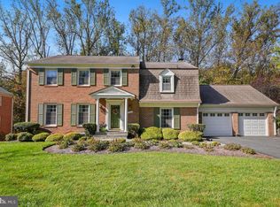 9508 Falls Bridge Ln, Rockville, MD 20854