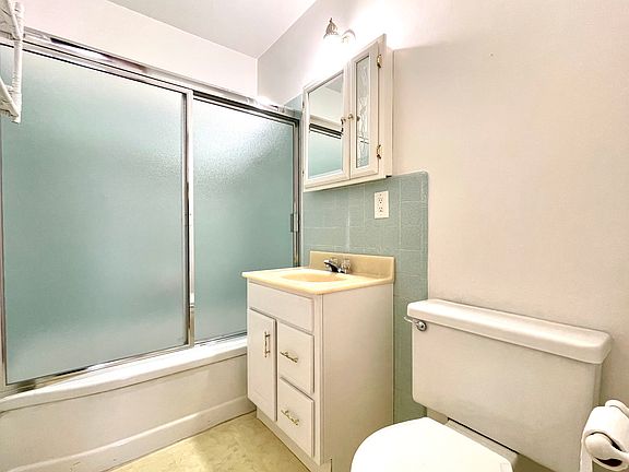 5th image of 1731 234th St #1/2