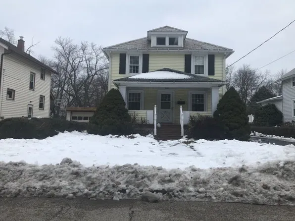 1921 E 39th St, Ashtabula, OH 44004