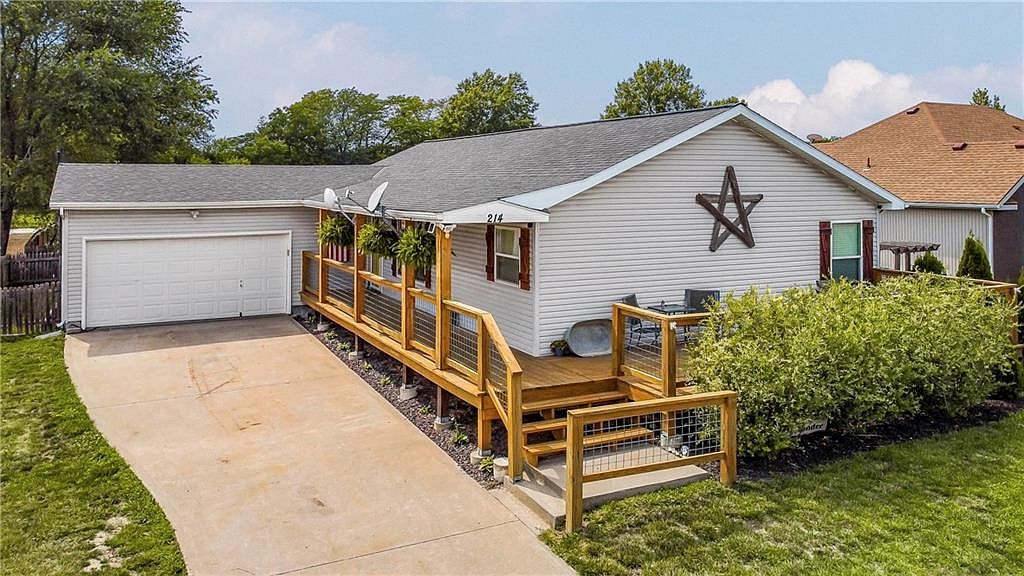 214 S Gaar St, Lone Jack, MO 64070 Zillow