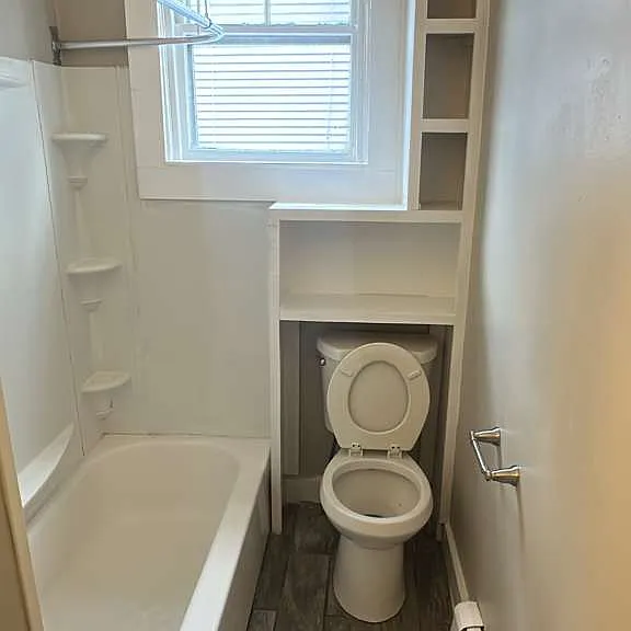 13 Sanford St #1F — Photo 9