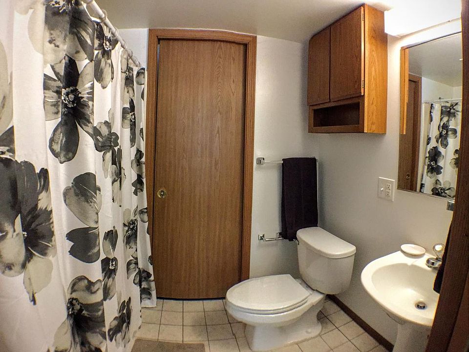 2nd image of 1009 S 2nd St APT 304