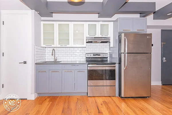 Rented by MySpaceNYC | media 15