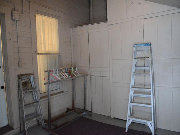 4th image of 419 Dayton Ave APT 2