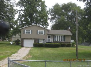 6135 Turkey Run Rd, Sherman, IL 62684