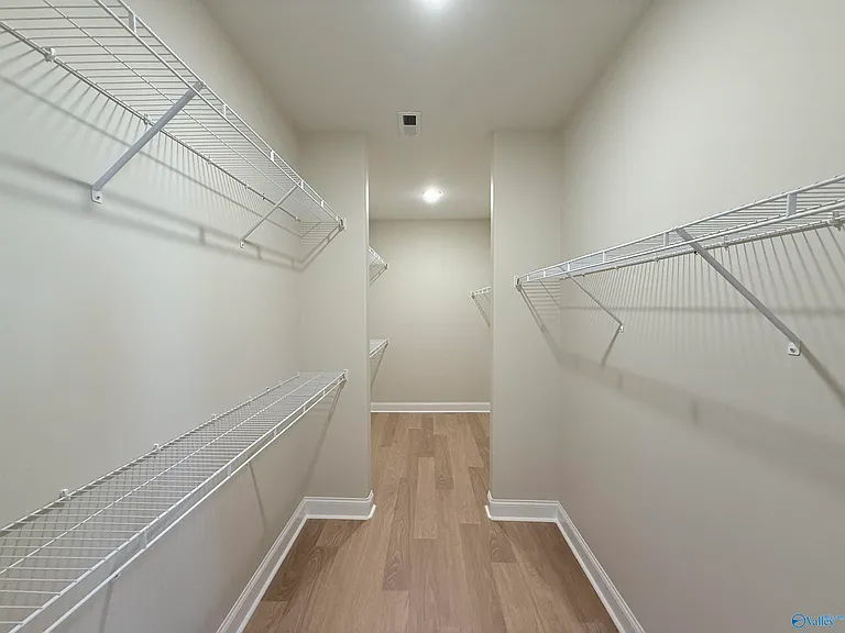 26430 Birkshire Ln — Photo 23