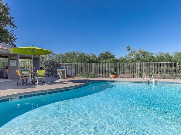 Saguaro Villas