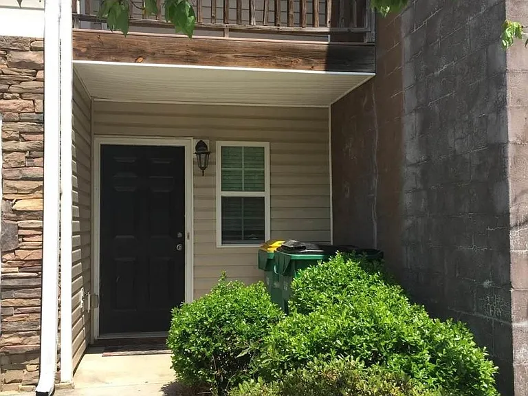 1483 Box Cir — Photo 2