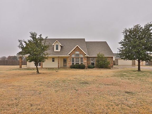 2nd image of 249 Tweetie Pie Ln
