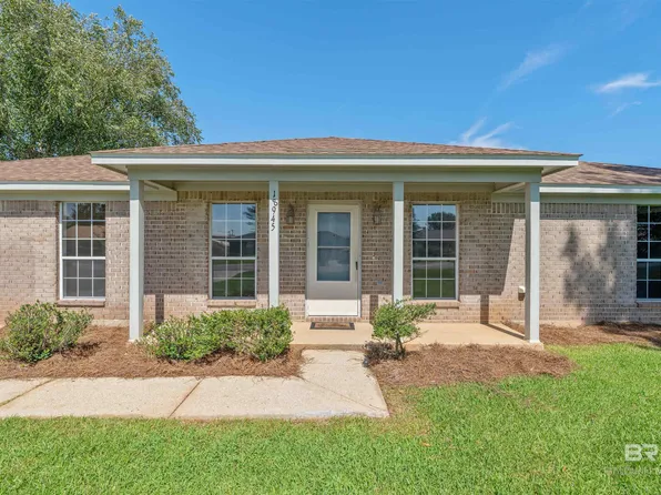 18945 Dalewood Cir, Robertsdale, AL 36567