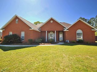 91 Whippoorwill Dr, Warner Robins, GA 31088