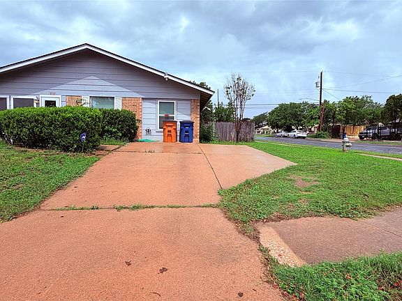 4th image of 8404 Maine Dr