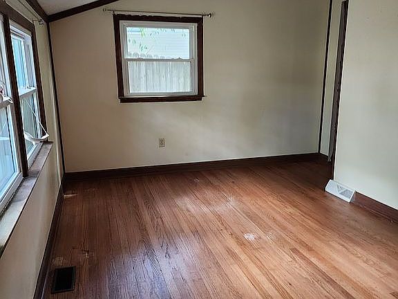 2nd image of 2203 Powderhouse Rd Suite C