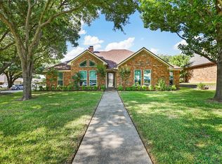 2901 Trail Lake Dr, Grapevine, TX 76051