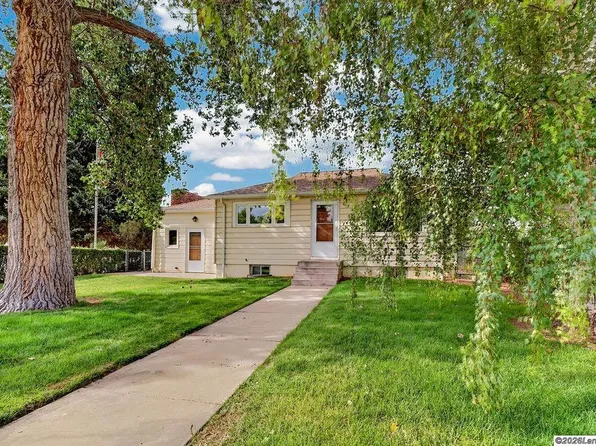 1117 E Canby St, Laramie, WY 82072