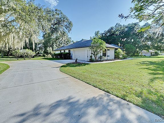 3rd image of 9274 E Sweetwater Dr
