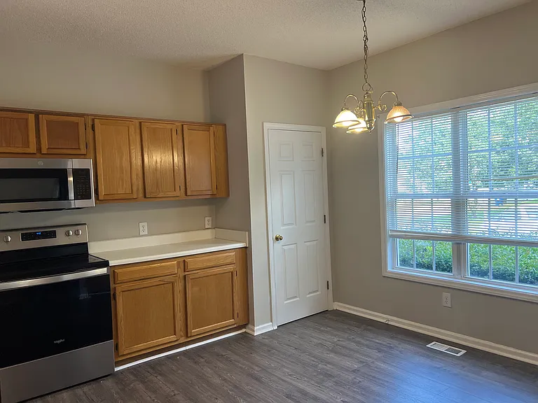 2512 Beech Gap Ct — Photo 22