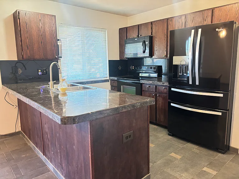 19866 E Batavia Dr — Photo 6