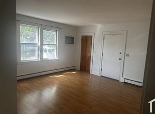 62 Liberty St APT 2, Stamford, CT 06902