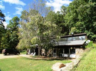 2325 N Skeenah Rd, Franklin, NC 28734