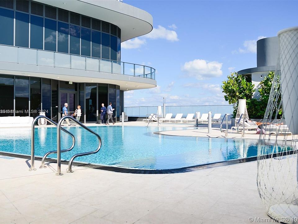 1st image of 1000 Brickell Plz Penthouse 6002