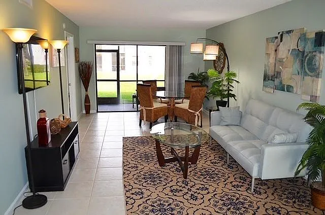 301 Olivewood Pl #125 — Photo 6