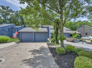 3931 Hilltop Dr, Huron, OH 44839