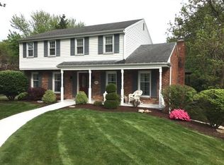 1809 Tragone Dr, Pittsburgh, PA 15241