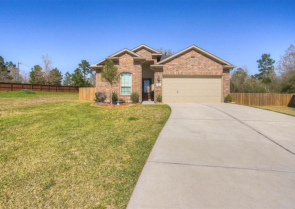 1st image of 466 Terra Vista Cir