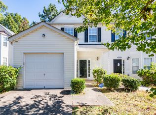 5490 Hampton Ct, Atlanta, GA 30349