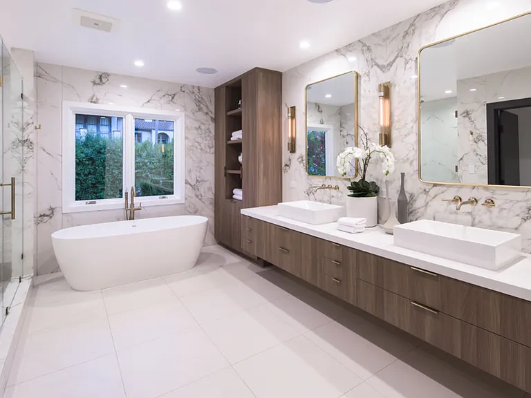 1378 N Doheny Dr — Photo 10