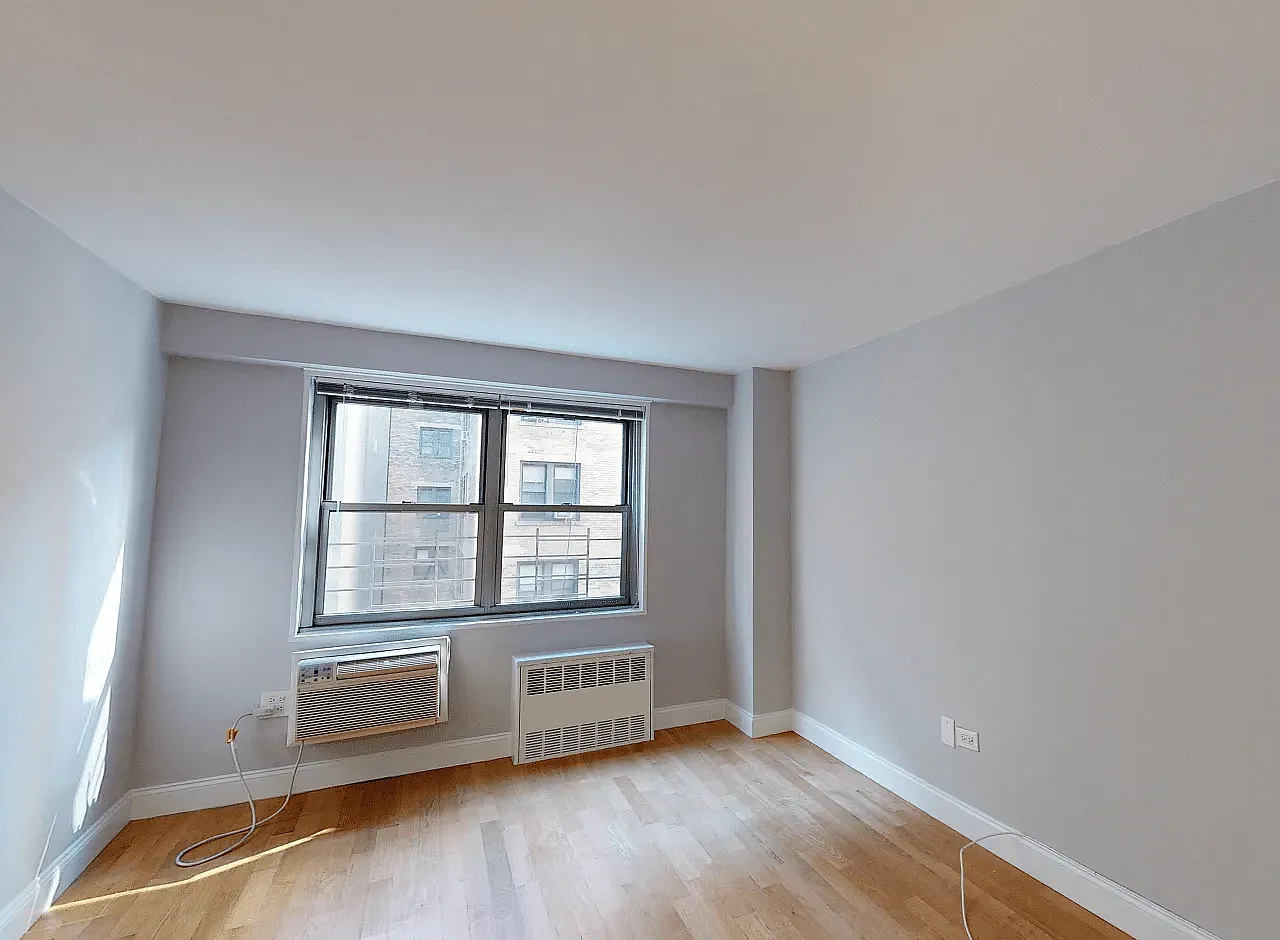 50 West 97th Street — Photo 4