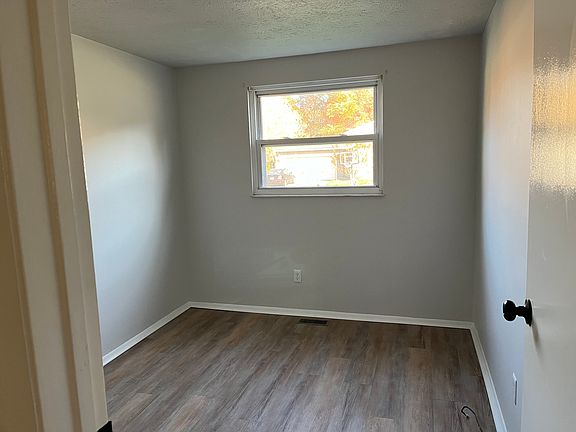 5th image of 1516 Gumwood Dr