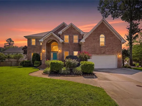 1888 Capel Manor Way, Virginia Beach, VA 23456