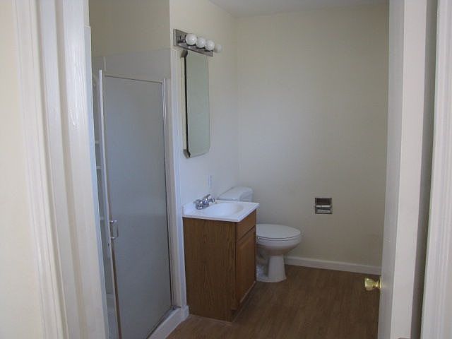 2nd image of 1713 Scott Ave