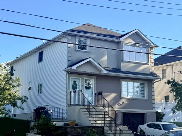116 Craig Ave, Staten Island, NY 10307