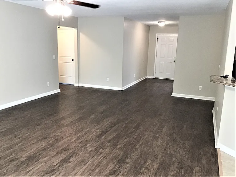 108 Crooked Oaks Dr — Photo 6