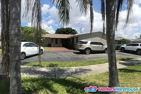 2nd image of 19760 Lenaire Dr