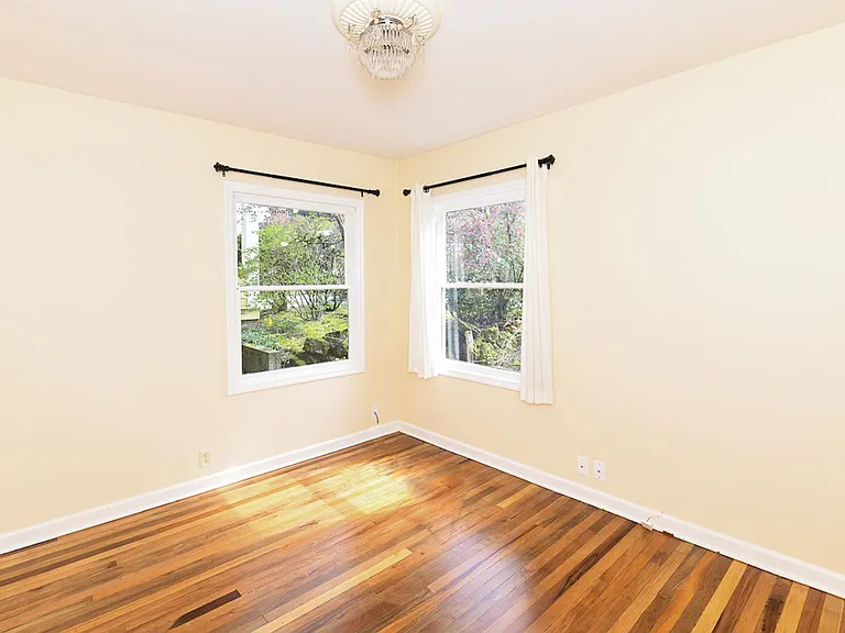 2225 SW Idaho St — Photo 14
