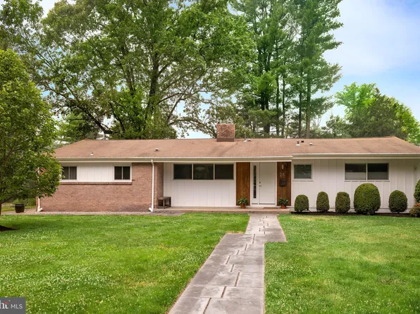 28 Pardoe Rd, Princeton, NJ 08540