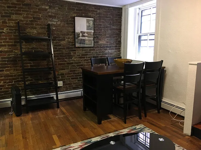 123 Myrtle St #B — Photo 11