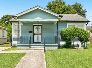 9015 Fig St, New Orleans, LA 70118