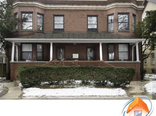 820 Hamlin St #1E, Evanston, IL 60201