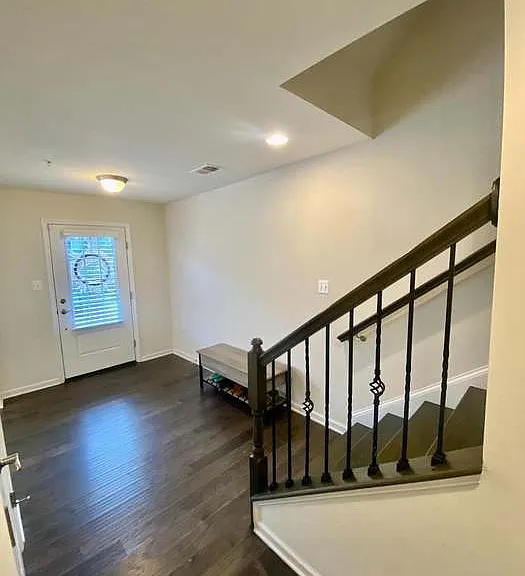 2802 Pinebrook Rd — Photo 2
