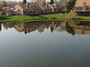 36748 Tanglewood Ln #1, Farmington Hills, MI